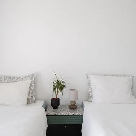 Apartment Stunning Townhouse In Pacos *