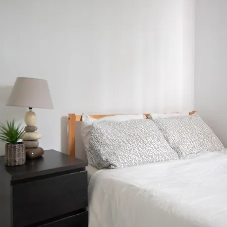 Stunning Townhouse In Pacos Apartment *