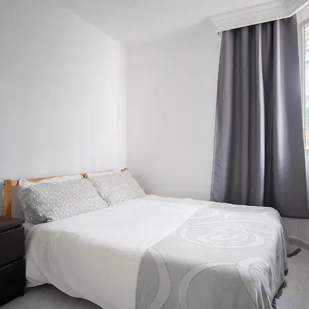 Apartment Stunning Townhouse In Pacos *