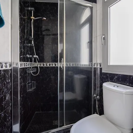 Stunning Townhouse In Pacos Apartment